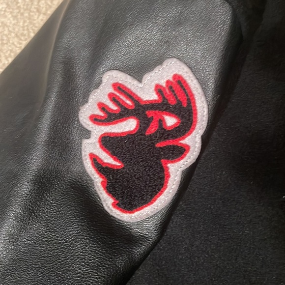 Mens Legendary Whitetails varsity bomber jacket - Picture 4 of 6